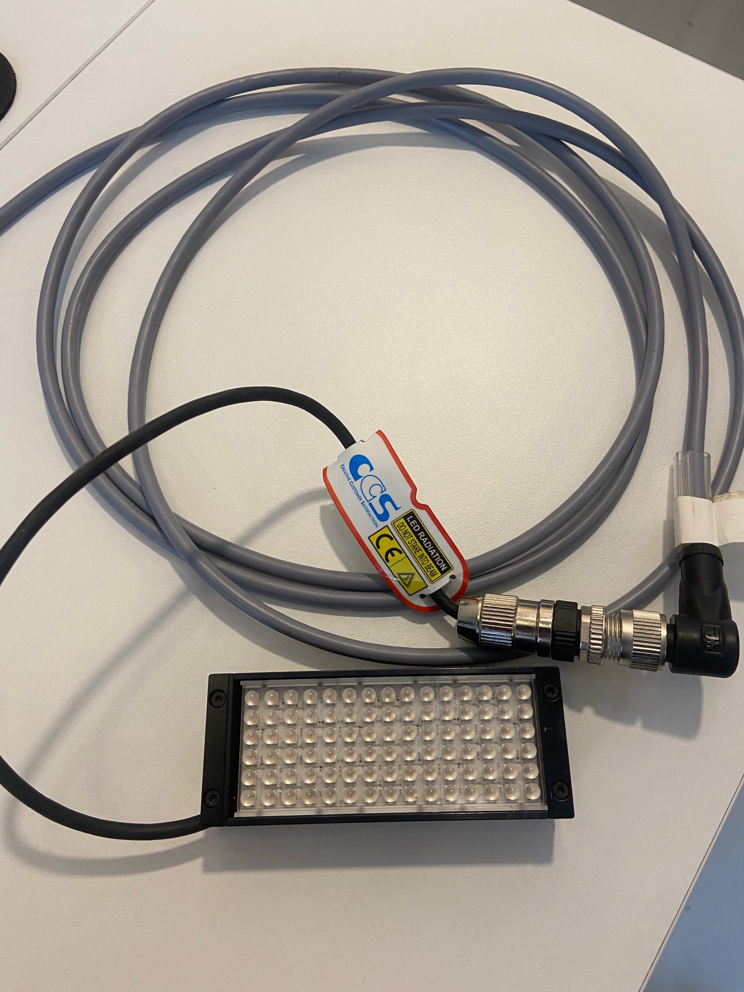 CCS SOLUTIONS LDL2-74X30RD2-WD LED LIGHTING