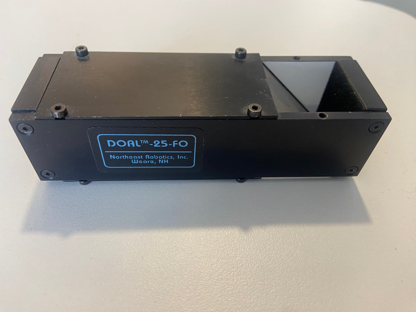 Nerlite 603-529-2385 LIGHT DIFFUSING ILLUMINATOR