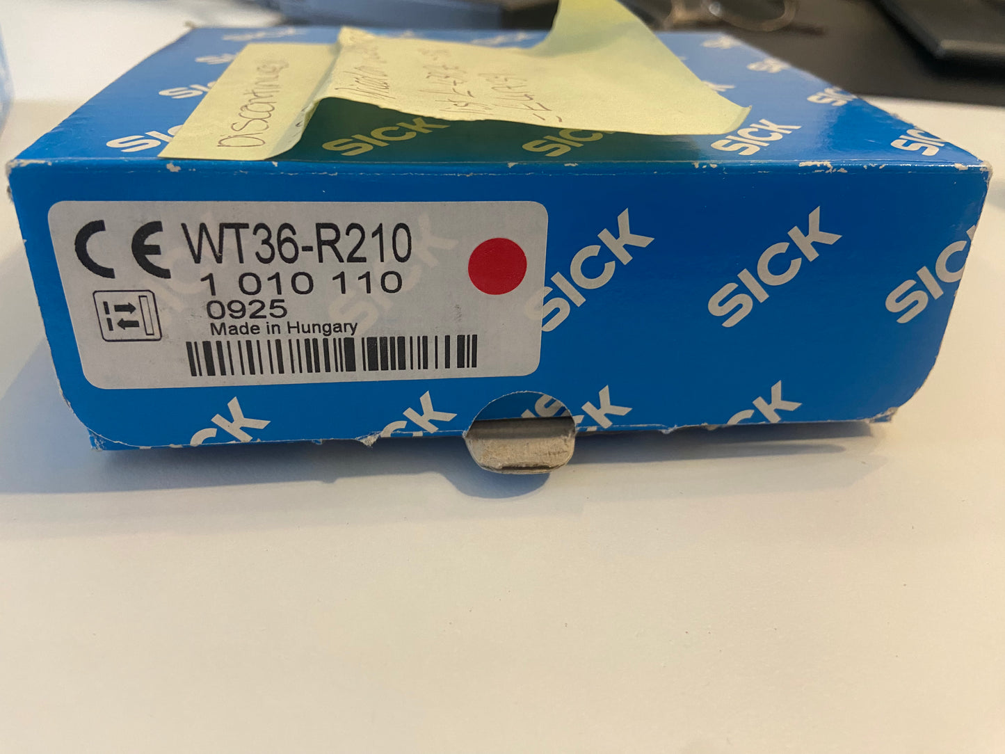 Sick WT36-R210 PHOTOELECTRIC SENSOR (1010110)